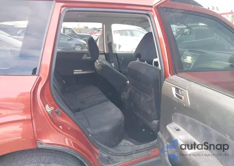 2010 Subaru Forester 2.5X Premium из США, поврежденный, VIN JF2SH6CC9AG760156